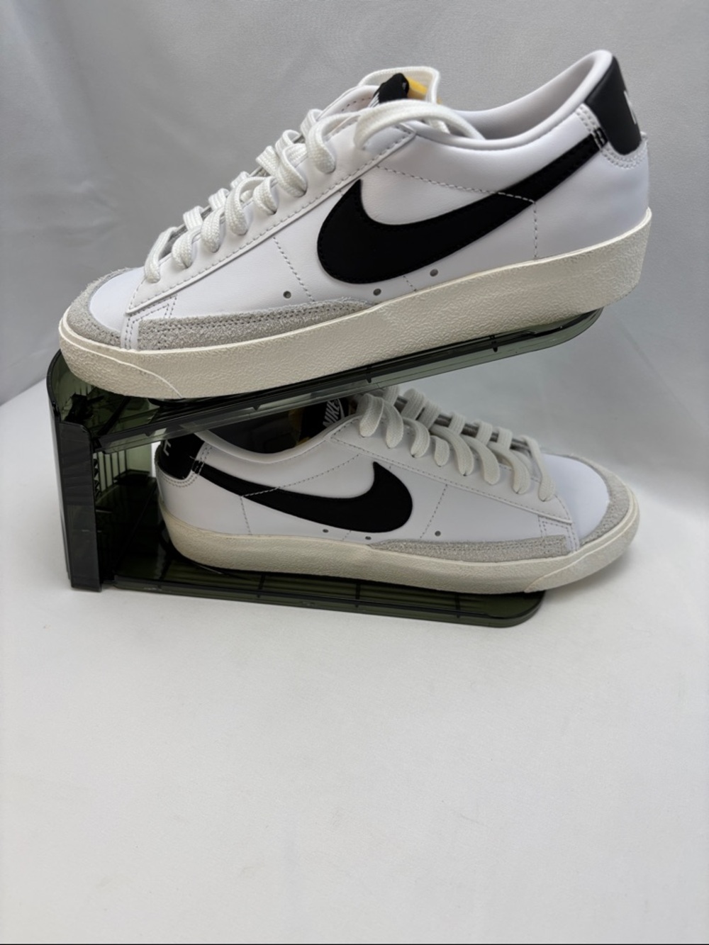 Nike Blazer Low ‘77 Women’s Sz8.5 New White with Black Swoosh Sneakers #323 - Picture 14 of 14